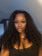(BRAND NEW) 24” 3B/4A CURLY HALF WIG
