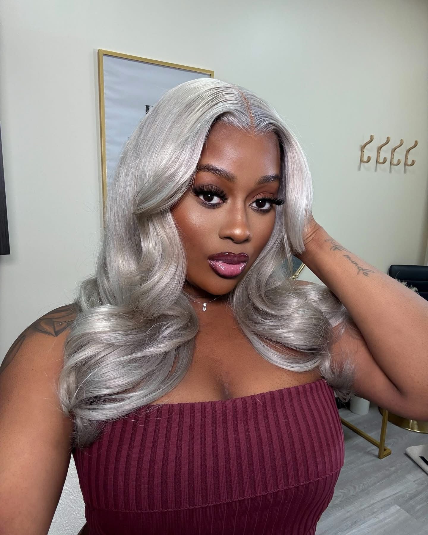 REFURBISHED WIGS SALE | SILVER (STORM) UNIT 13X6 FRONTAL 20" LAYERED 🌪️