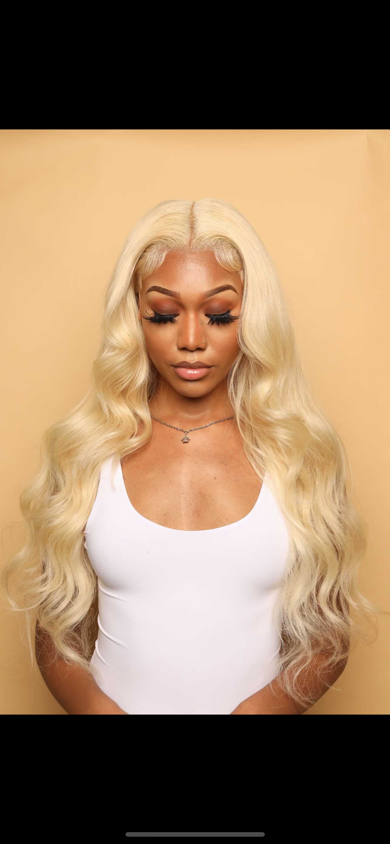 (LUXURY WIG) PRISSY PLATINUM BODY WAVE 250% Density - Frontal Luxury Wig